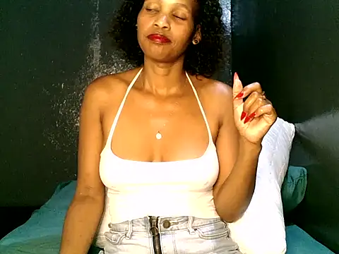 Mabelle Eveline online show from 02/28/26, 05:12