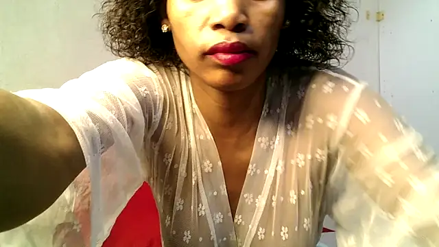 Mabelle Eveline online show from 04/24/26, 07:54