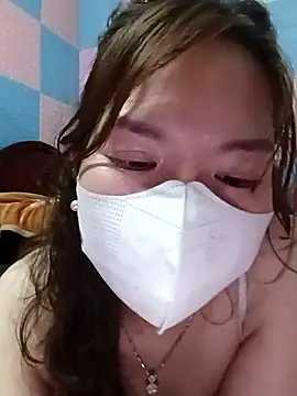 Snapshot of Trang26 chatting on 02/22/26, 03:57 Trang26 online show from 02/22/26, 03:57