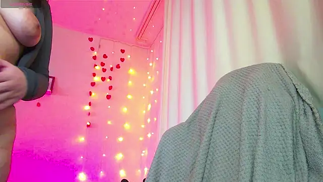 RosieNana online show from 03/11/26, 05:18