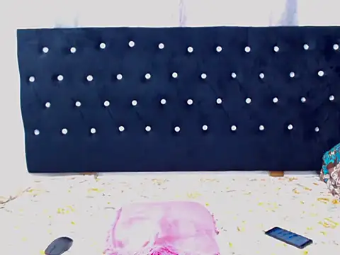 NtandoXx online show from 02/24/26, 02:18