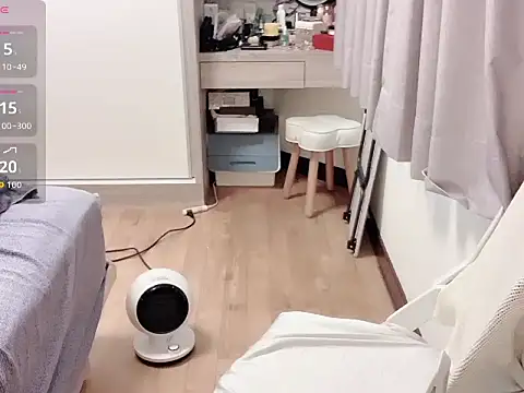 Snapshot of tw_yaya520 chatting on 02/17/26, 03:59 tw yaya520 online show from 02/17/26, 03:59