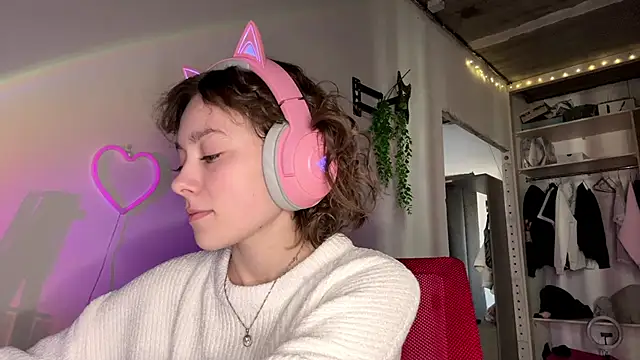 SlunkRear online show from 04/11/26, 10:02