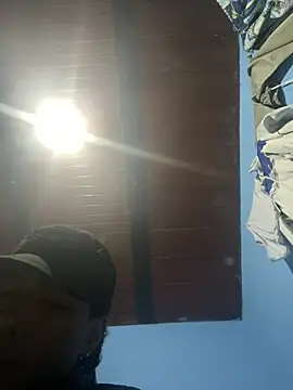 Snapshot of mondacuo3000 chatting on 02/22/26, 02:25 mondacuo3000 online show from 02/22/26, 02:25