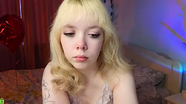 Rochelle kitty online show from 03/24/26, 01:22