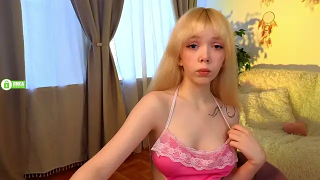 Rochelle kitty online show from 03/22/26, 02:29