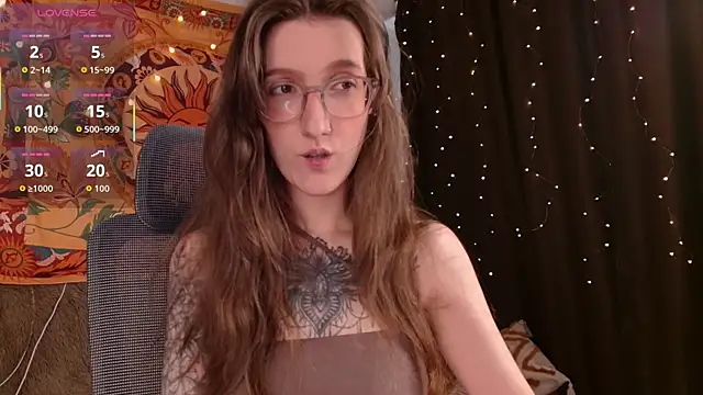 lolami  online show from 04/17/26, 07:11