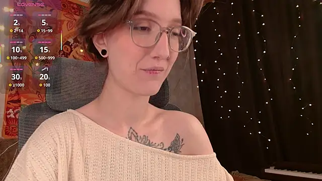 lolami  online show from 05/30/26, 07:47