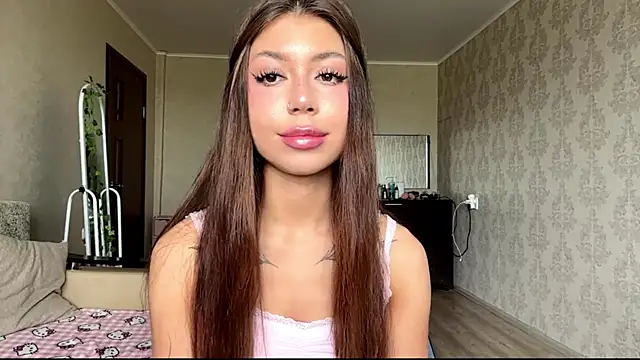 You Club Winx online show from 06/04/26, 07:24