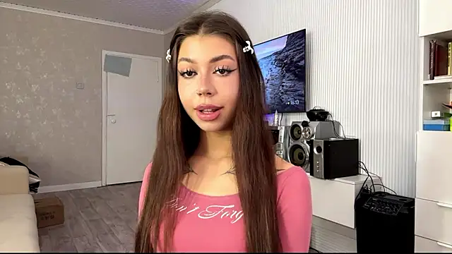 You Club Winx online show from 03/13/26, 11:15