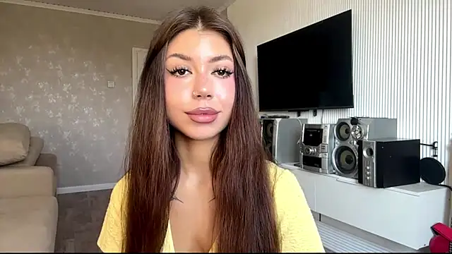 You Club Winx online show from 05/14/26, 07:27