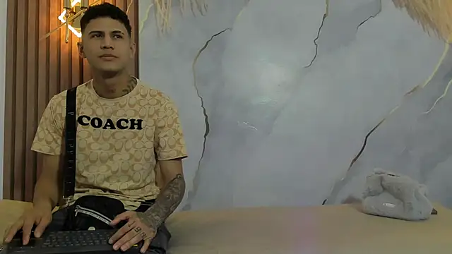 NaughtyVibes OS online show from 05/16/26, 07:46