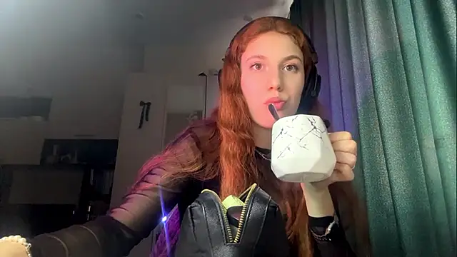 AliceCarrol online show from 02/16/26, 02:16