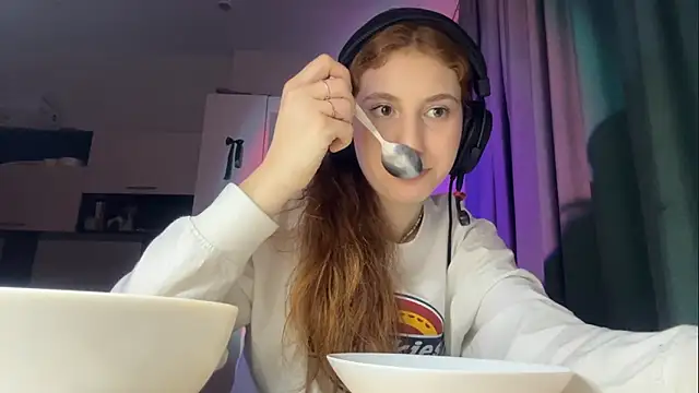 AliceCarrol online show from 02/28/26, 08:30