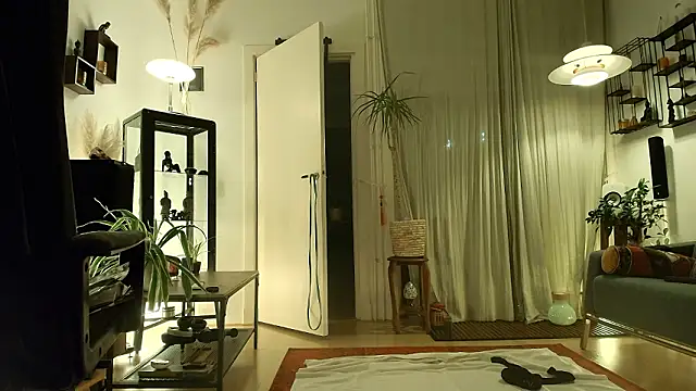 MiloXLive online show from 03/13/26, 12:48