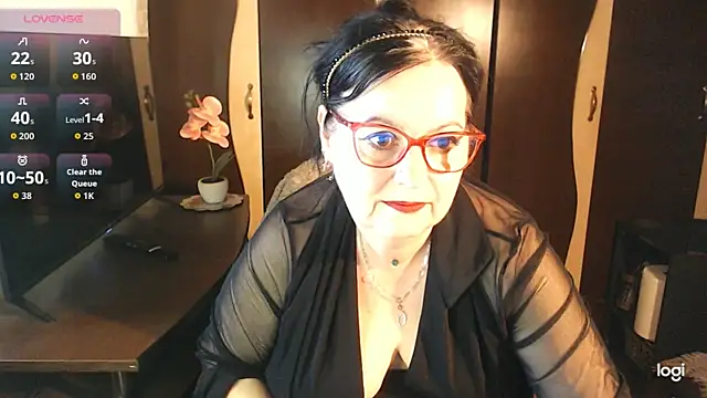 exiMIlf online show from 05/12/26, 01:17