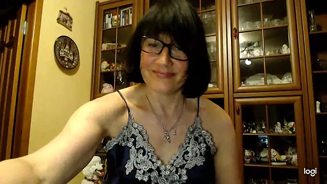 Snapshot of Vlastelina chatting on 04/18/26, 07:58 Vlastelina online show from 04/18/26, 07:58