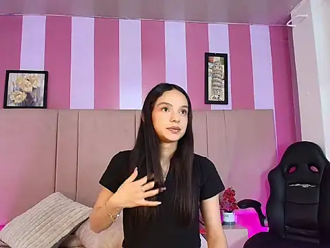 Snapshot of Sweet_Sofiii_ chatting on 02/23/26, 08:09 Sweet Sofiii online show from 02/23/26, 08:09