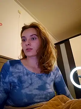 sweetsophie69 online show from 03/22/26, 07:48