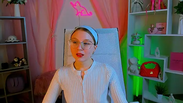 ElliFrankenweenie online show from 03/12/26, 07:12