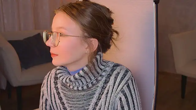 ElliFrankenweenie online show from 02/16/26, 08:24