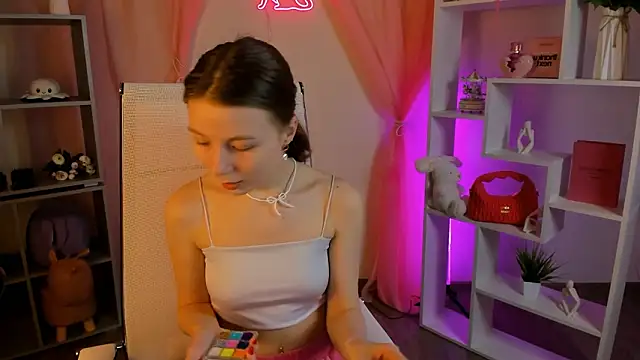 ElliFrankenweenie online show from 02/23/26, 06:14