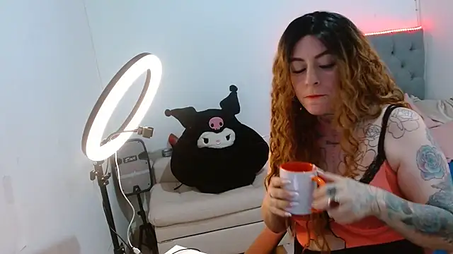 mia vantt online show from 04/13/26, 08:46