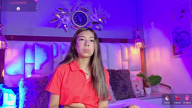 ValeryGomezz online show from 07/07/26, 01:36