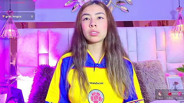 ValeryGomezz online show from 06/27/26, 02:56
