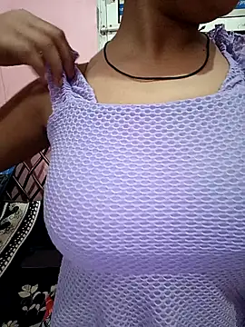 Snapshot of Anaya000 chatting on 03/01/26, 07:14 Anaya000 online show from 03/01/26, 07:14