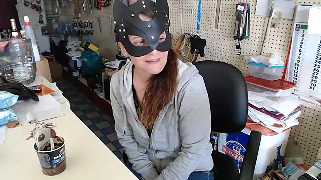 Snapshot of CpLauraMauro chatting on 04/03/26, 04:13 CpLauraMauro online show from 04/03/26, 04:13