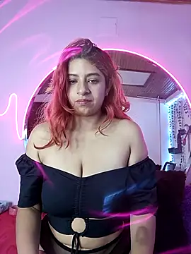 lunabloom2 online show from 02/11/26, 03:12