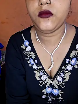 Nency Love143 online show from 06/02/26, 10:26
