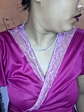 Snapshot of Nency_Love143 chatting on 06/07/26, 06:46 Nency Love143 online show from 06/07/26, 06:46