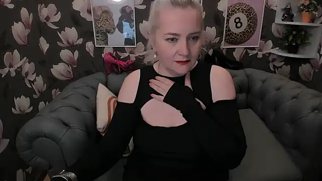 Victoria Notti online show from 04/26/26, 11:07