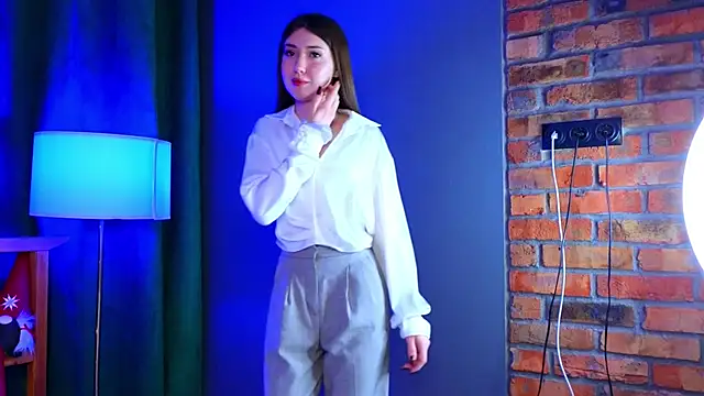 AliceZimmer online show from 02/12/26, 08:52