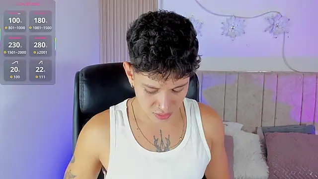 Snapshot of Daniel_Evans1 chatting on 02/26/26, 01:38 Daniel Evans1 online show from 02/26/26, 01:38