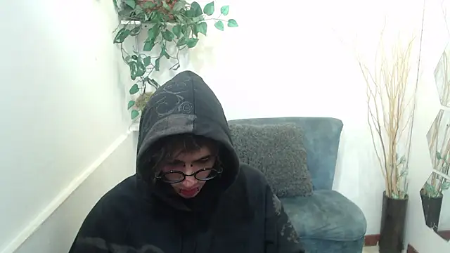 Snapshot of AaronBeer_ chatting on 02/24/26, 11:33 AaronBeer online show from 02/24/26, 11:33