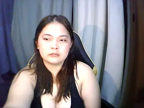 xia xoxo  online show from 06/05/26, 01:54