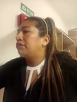eva vidal  online show from 05/26/26, 11:47