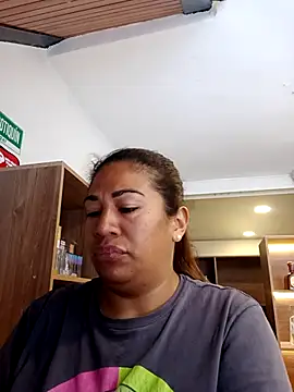 eva vidal  online show from 03/30/26, 05:25