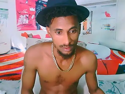 Snapshot of EroticPoison69 chatting on 02/11/26, 06:08 EroticPoison69 online show from 02/11/26, 06:08