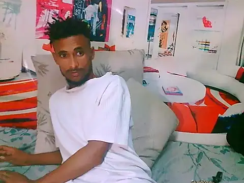 Snapshot of EroticPoison69 chatting on 02/21/26, 05:48 EroticPoison69 online show from 02/21/26, 05:48