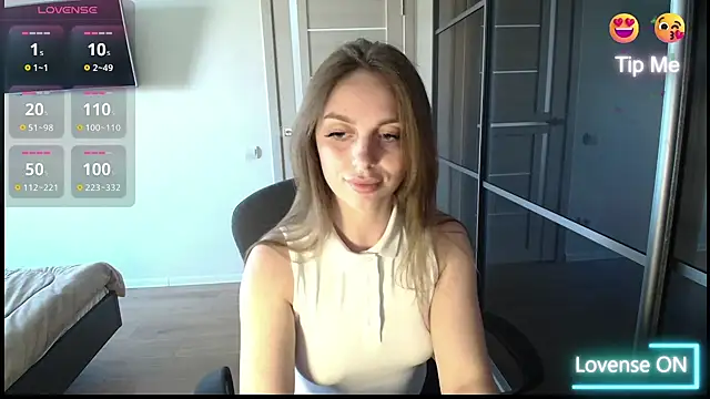 Snapshot of _julia_wonderful_ chatting on 05/15/26, 02:48 julia wonderful online show from 05/15/26, 02:48