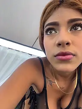 SinLunaXXX online show from 04/08/26, 09:27