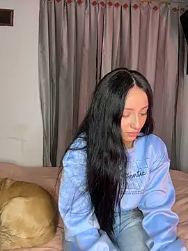  Mia kiss  online show from 02/15/26, 01:17