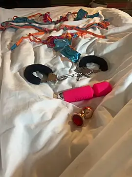 Takes2ToTango online show from 02/15/26, 12:44