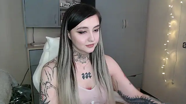 Rin Tozier online show from 03/08/26, 02:04