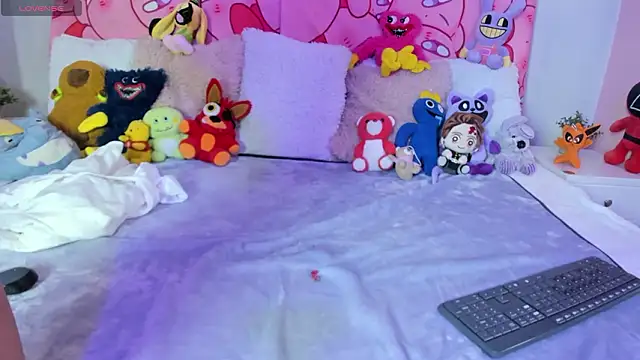 emma wilder  online show from 03/07/26, 07:41