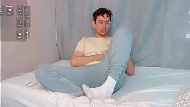 Snapshot of Luc_7 chatting on 02/27/26, 04:29 Luc 7 online show from 02/27/26, 04:29